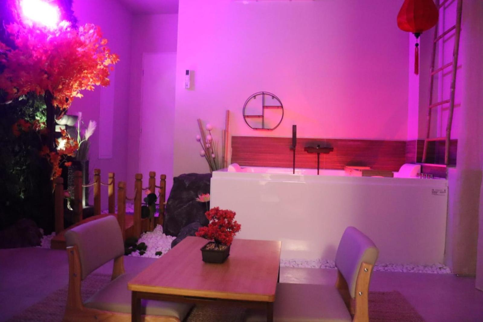 Apartment Loveroom Japon Avec Balneotherapie *