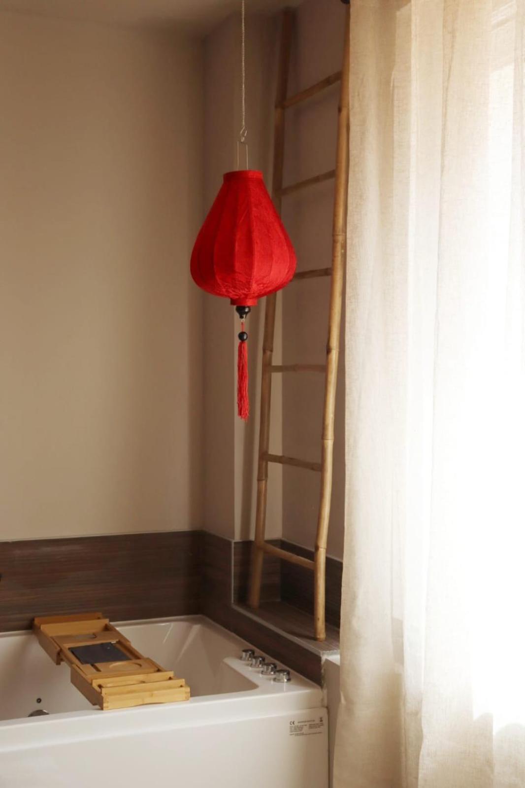 Loveroom Japon Avec Balneotherapie Toulon
